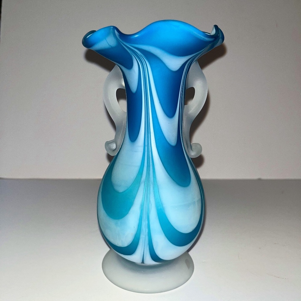 bud vase